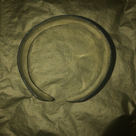 SILVER CHUNKY BANGLE BRACELET - Picture 3 of 4